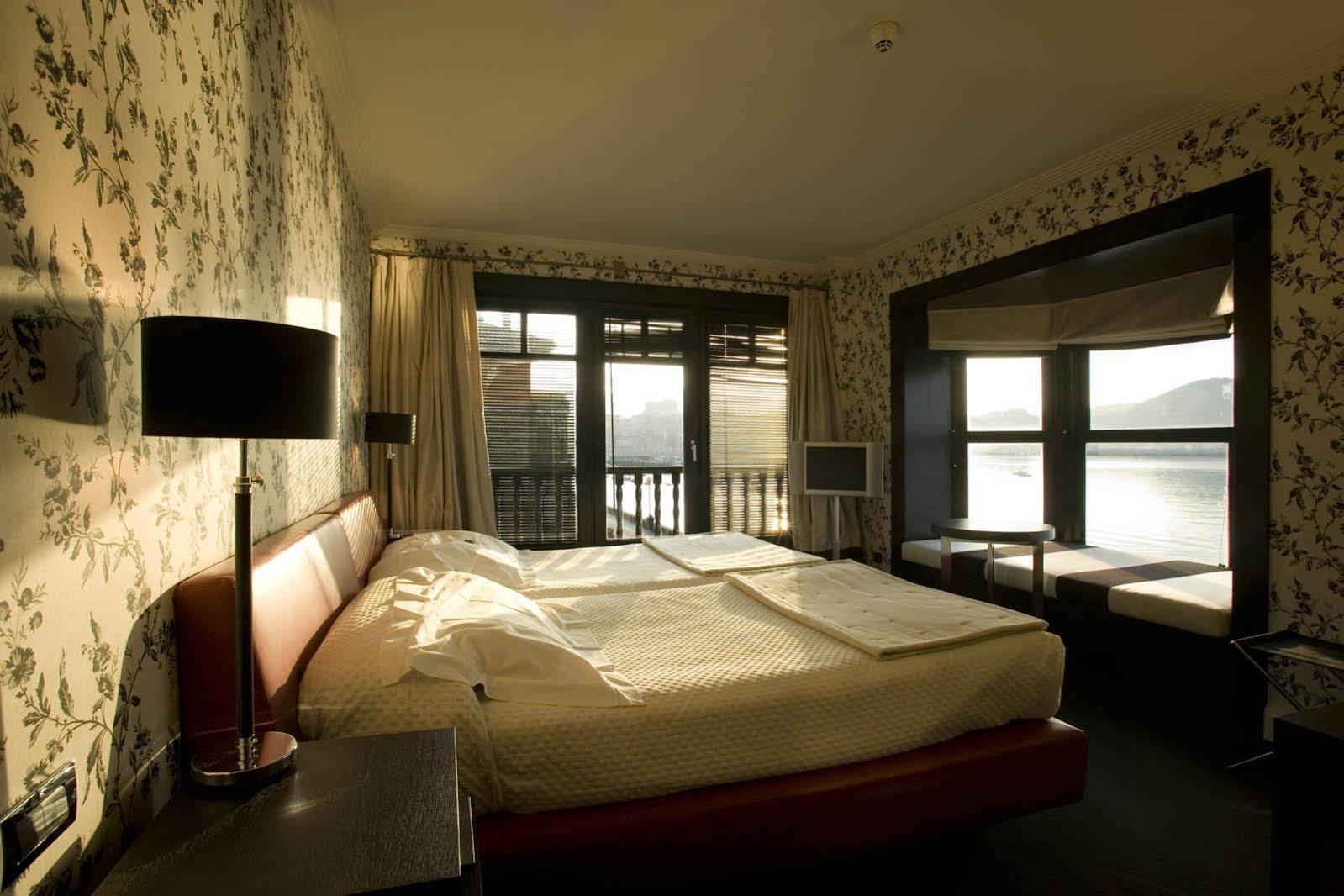 Ercilla Embarcadero Hotel خيتكسو الغرفة الصورة